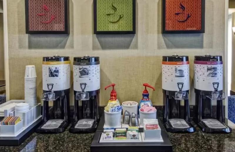 Hampton Inn Indianola Luaran gambar